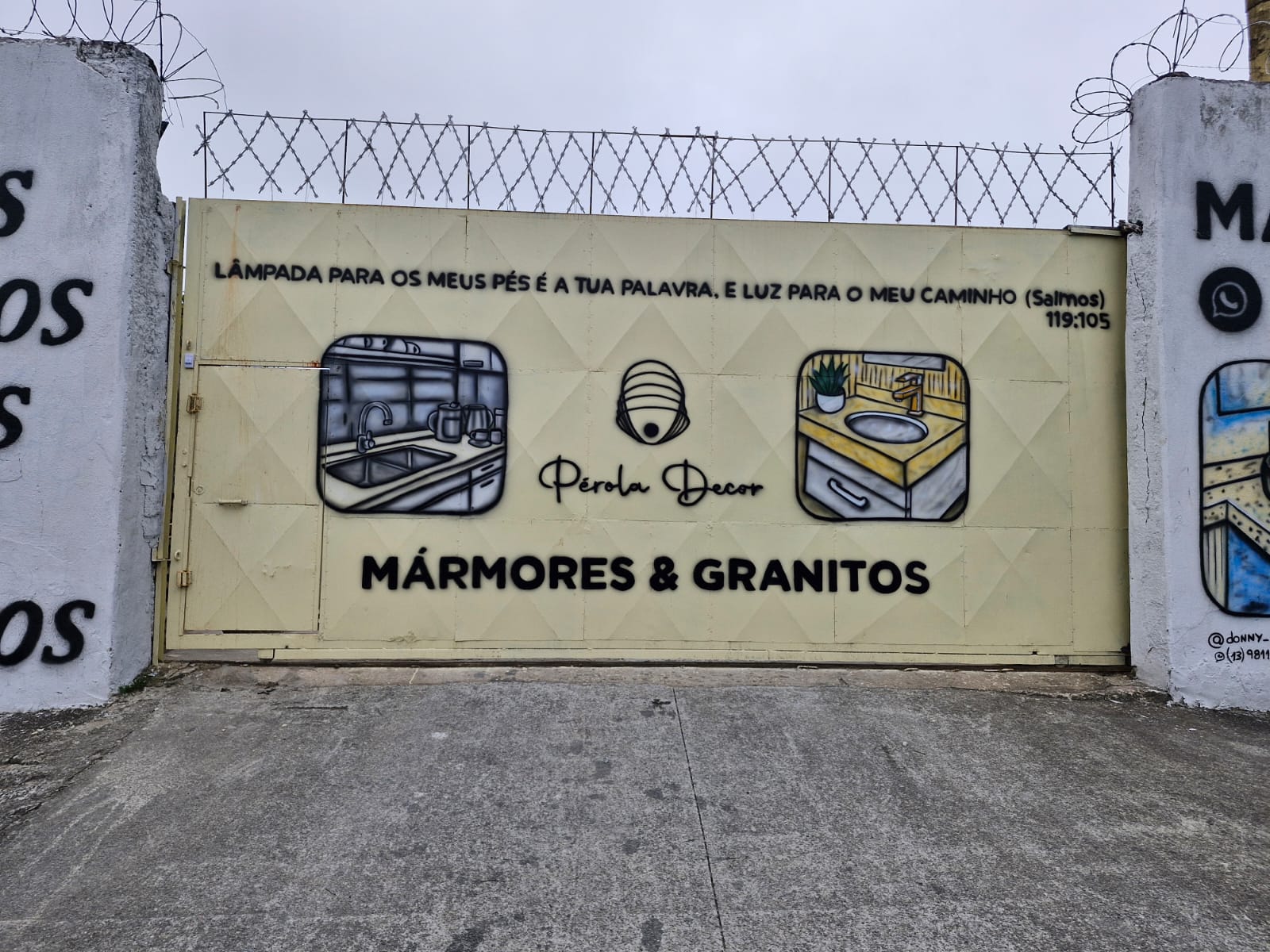 Detalhe do local onde funciona a marmoraria